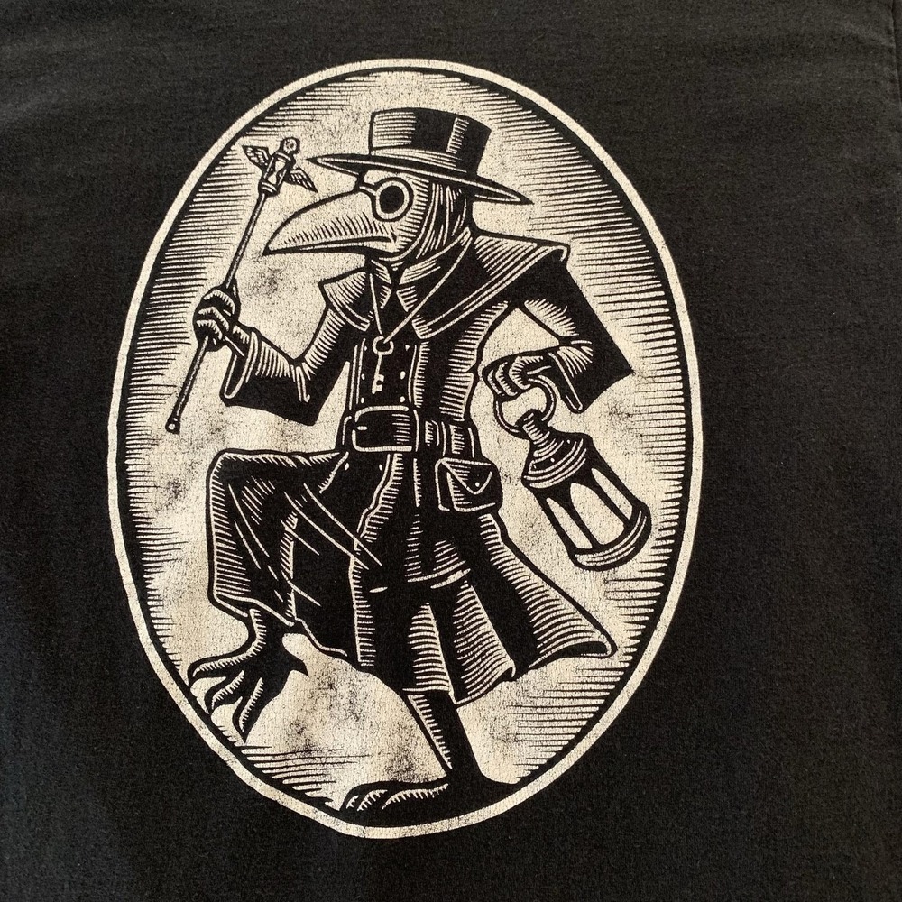 Black Matter Shirt Mens Medium Black Plague Doctor Graphic Tee T-Shirt Gothic